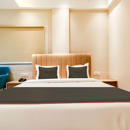 Collection O Hotel Mint Indore Ngoại thất bức ảnh